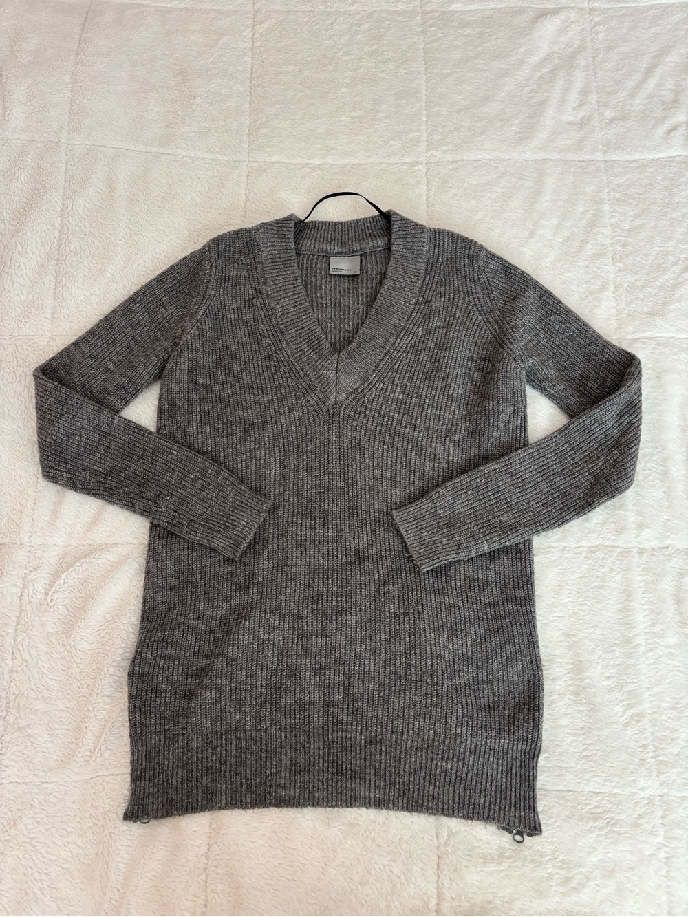 Vero Moda Gray V-Neck Ribbed Sweater